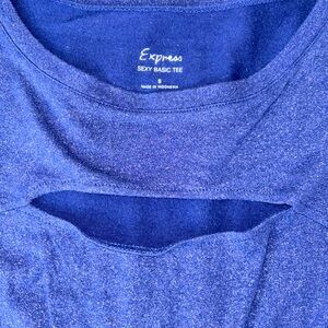 Sparkly peak-a-boo tee!